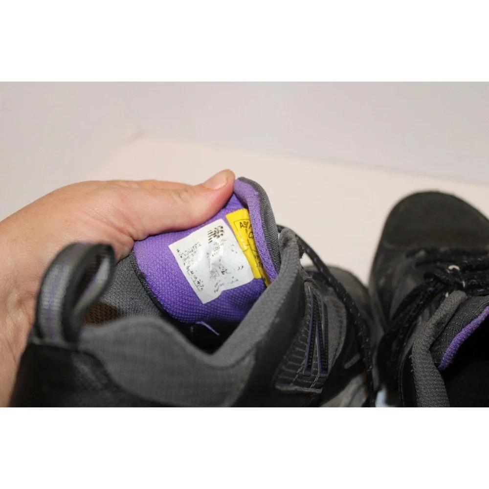 New Balance Industrial 627 Steel Toe Work Shoe Women's 8.5 Black Purple